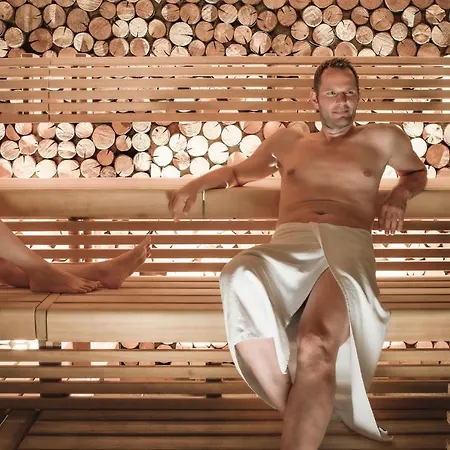 فندق Pop-up Living Zell Am زيل أم سي