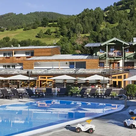 Pop-up Living Zell Am 4* 젤암제