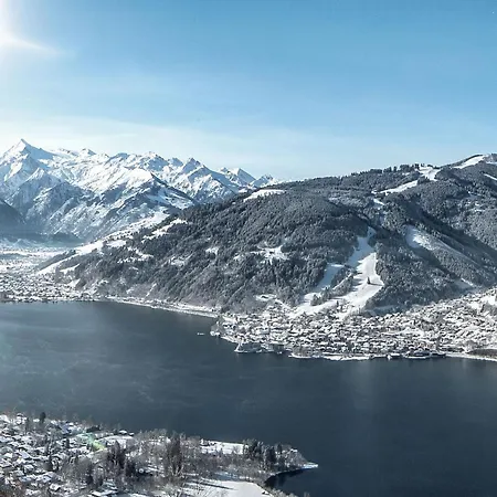 Pop-up Living Zell Am 4*