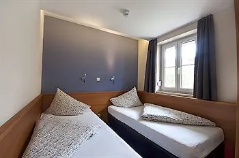 Pop-up Living Zell Am