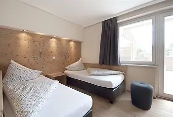Hotel Pop-up Living Zell Am