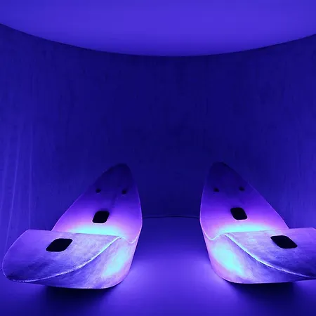 Hotel Pop-up Living Zell Am 4*
