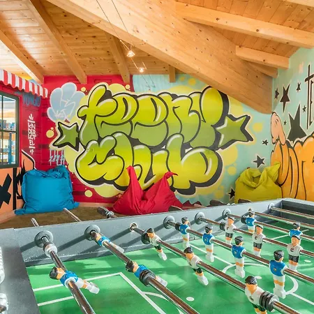 فندق Pop-up Living Zell Am زيل أم سي