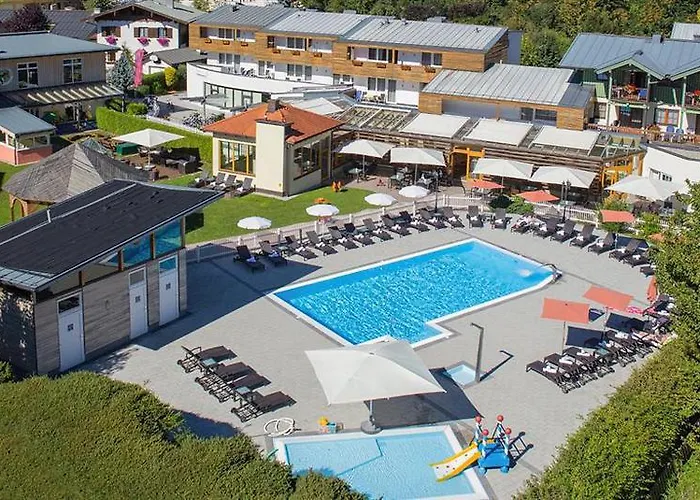 ホテル Pop-up Living Zell Am 4*