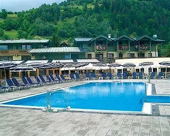 Pop-up Living Zell Am فندق زيل أم سي