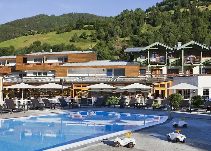 Pop-up Living Zell Am 4* ツェル アム ゼー