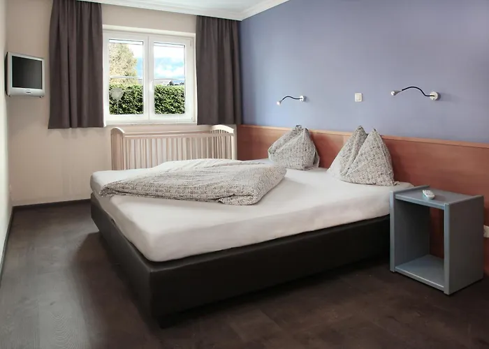 Pop-up Living Zell Am ホテル 4*