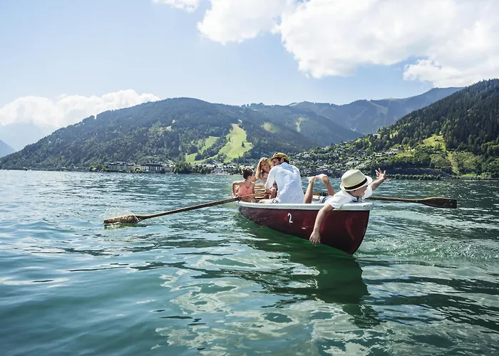 Pop-up Living Zell Am ホテル