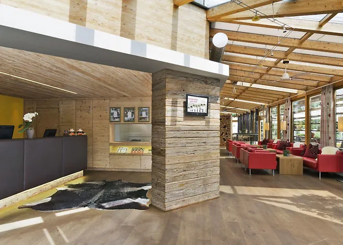 Pop-up Living Zell Am ホテル 4*