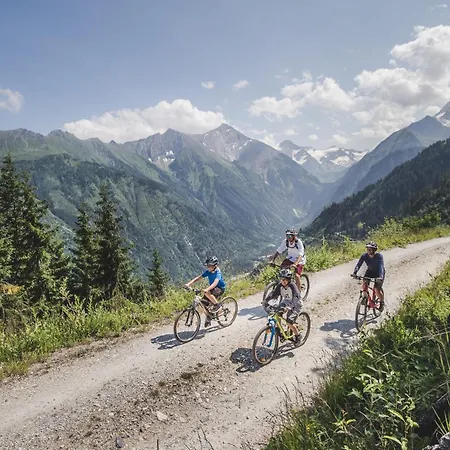 Pop-up Living Zell Am Целль-ам-Зе